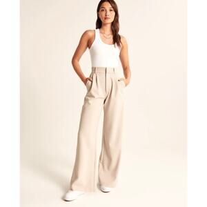 NWT Daisy Grace Women's Pleated Wide Leg Pants Minimalaesthetic Beige Size Large